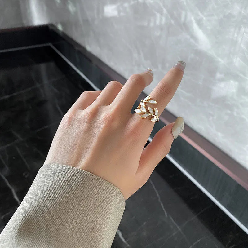Olive Branch Adjustable Ring