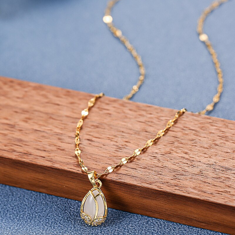 Golden Tulip Necklace