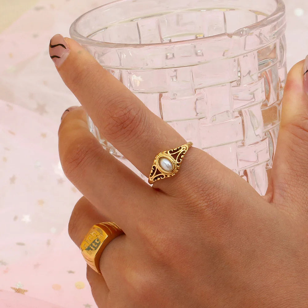 Isla Pearl Ring