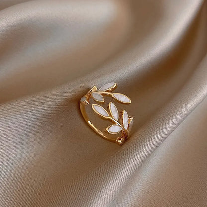 Olive Branch Adjustable Ring