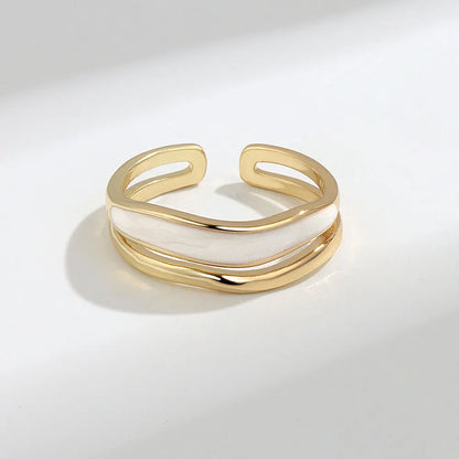 Waves Ring