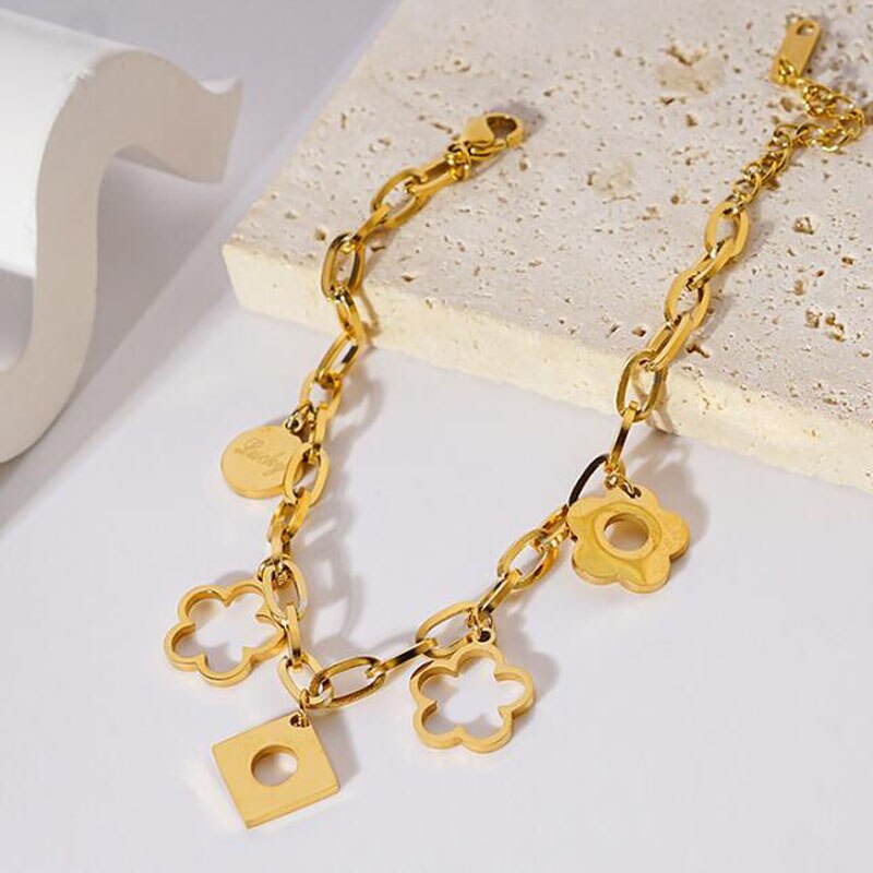Grace Flower Charm Bracelet